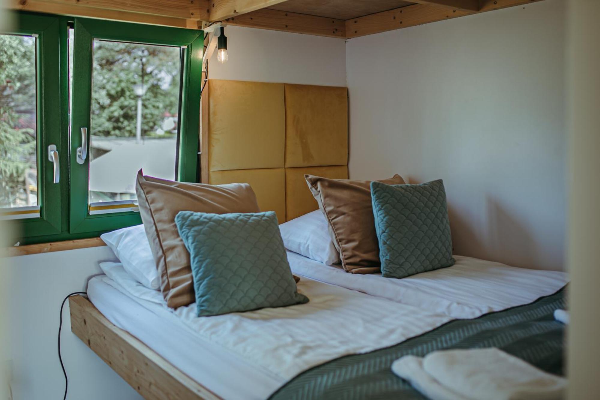 Herbals - Tree&Lake Houses With Bath, Sauna, Bikes, Motorboat Mielno  Cameră foto