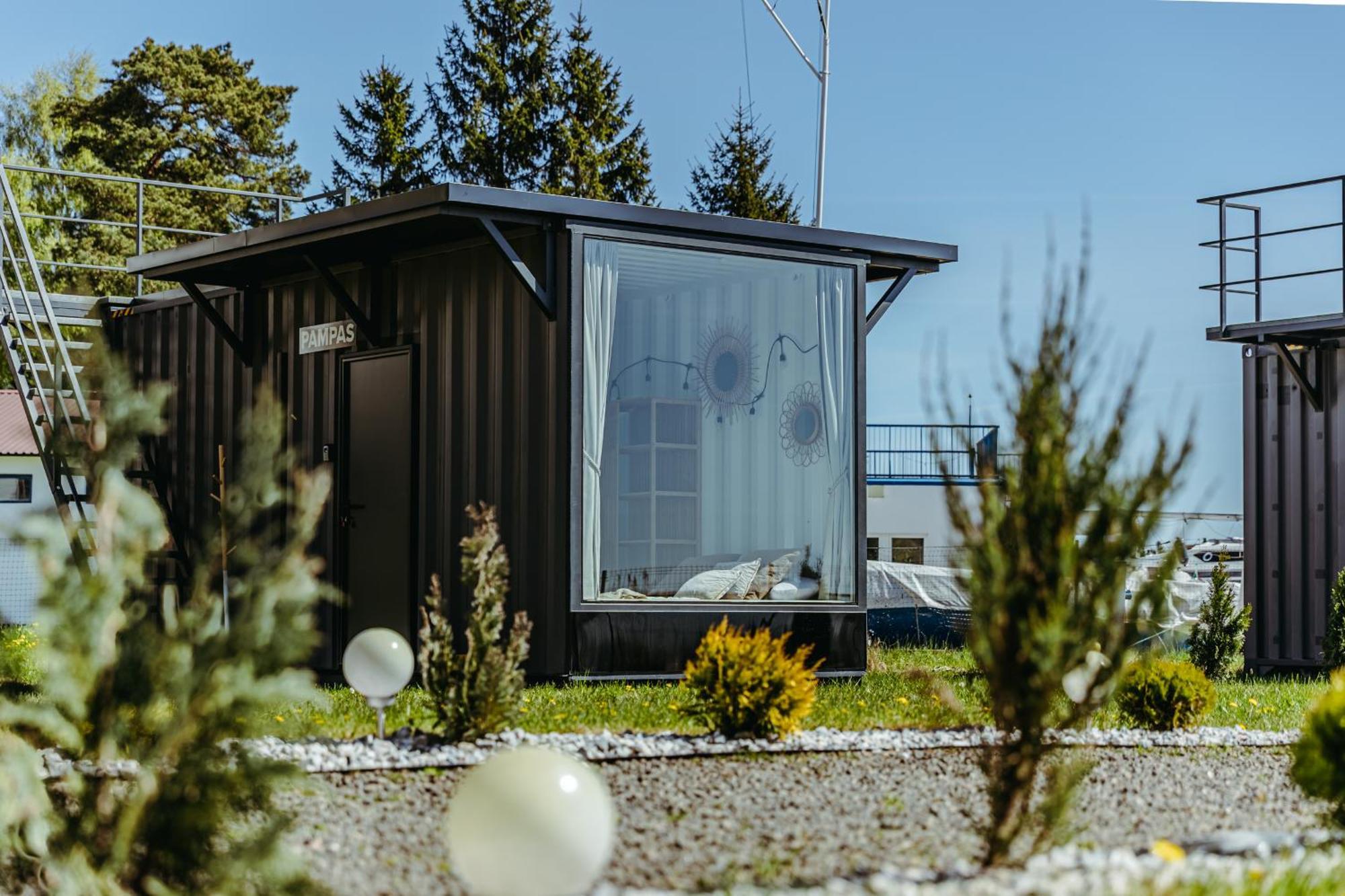 Herbals - Tree&Lake Houses With Bath, Sauna, Bikes, Motorboat Mielno  Cameră foto